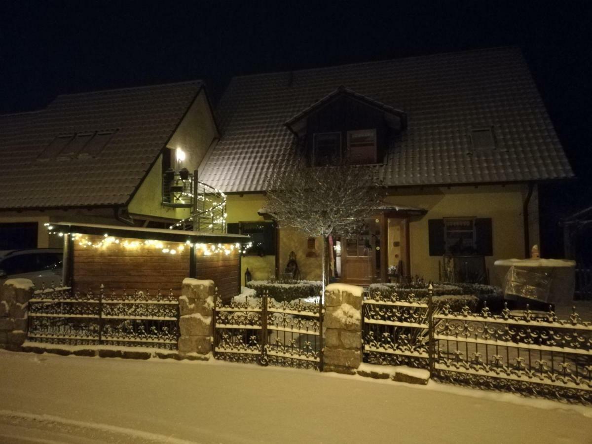 Sweet Home Suite Hallerndorf Exterior foto